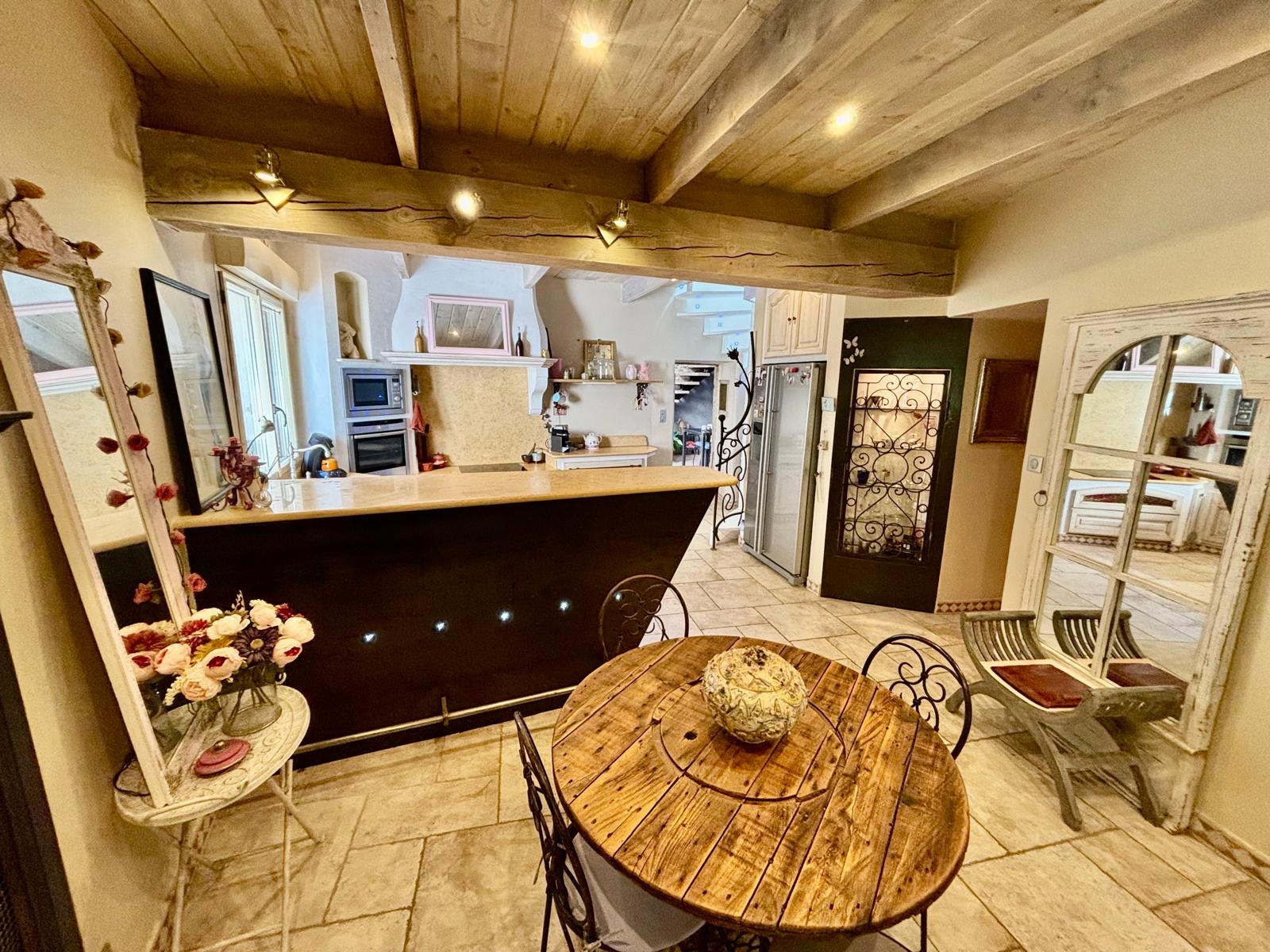 Maison 5 pièces 120 m² · à Taulignan · 120 m² · 315 000 €